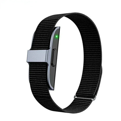 Fitness Tracker Bracelet — Black color, black fitness tracker bracelet